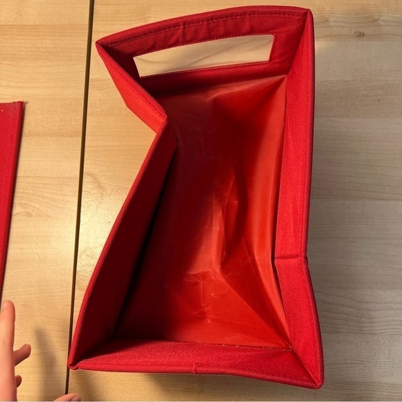 Red collapsible storage containers - Picture 13 of 13